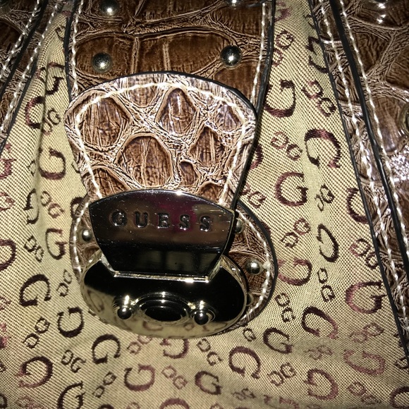 COPY - Guess Signature Canvas Hobo Bag. - Picture 4 of 8